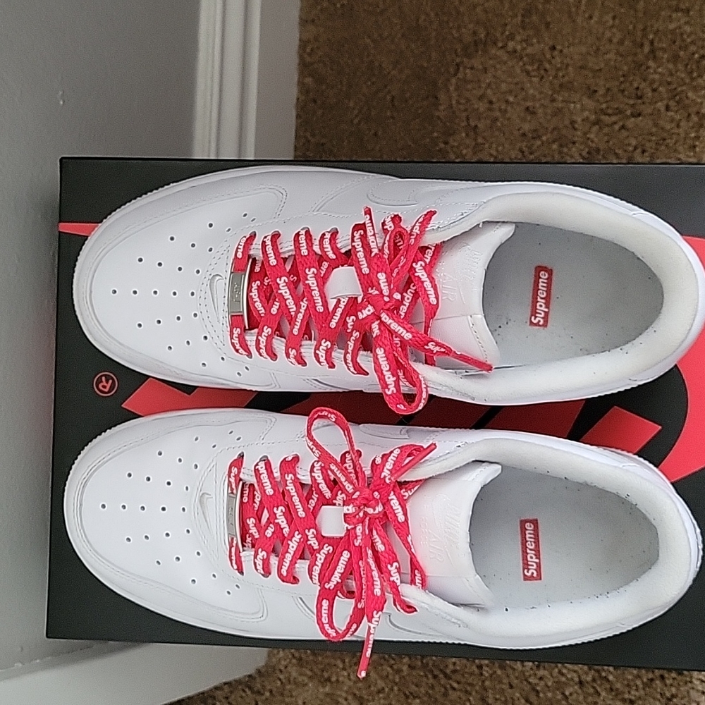 Nike Air Force 1 Supreme
